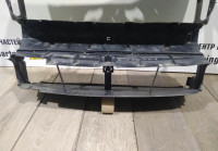 Воздуховод радиатора бу BMW 7 F01 OEM 51747183854