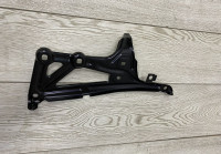 Кронштейн крыла правый BMW X2 F39 OEM 7431008