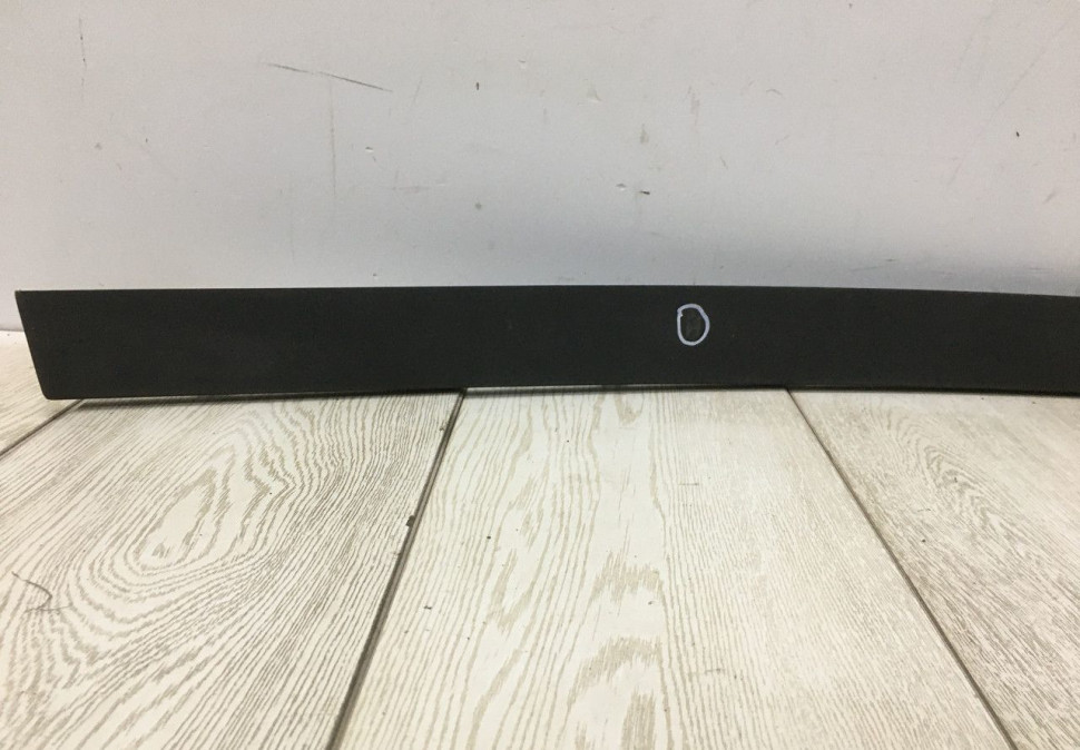 Накладка правого порога Renault Duster OEM 769513147R 769515153R