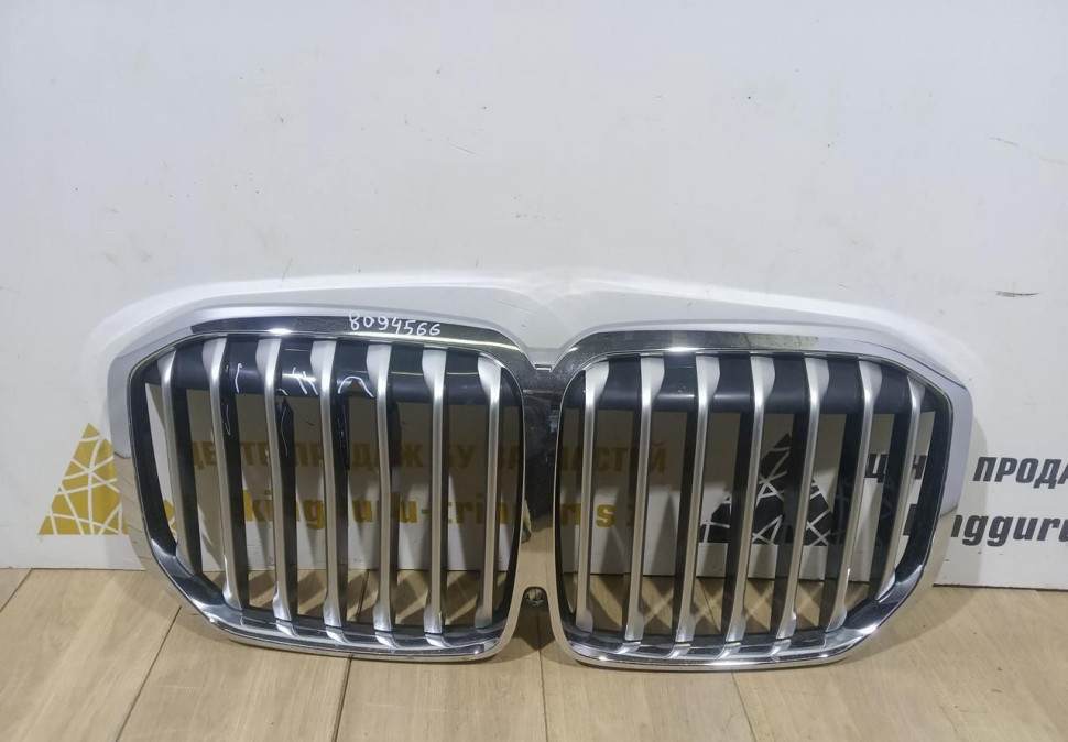 Решетка радиатора бу BMW X7 G07 OEM 51138094566