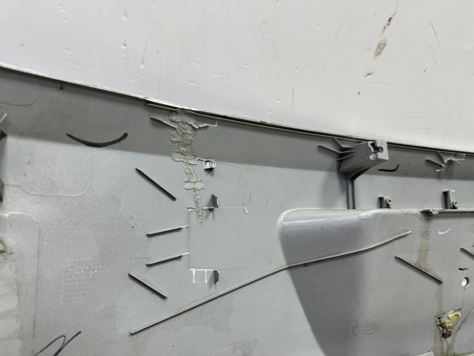 Накладка крышки багажника Hyundai Tucson 3 OEM 87371D7000 ((скл-3)