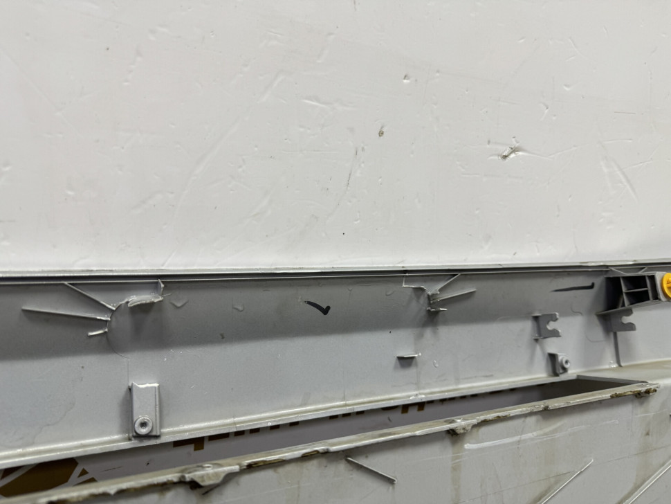 Накладка крышки багажника Hyundai Tucson 3 OEM 87371D7000 ((скл-3)