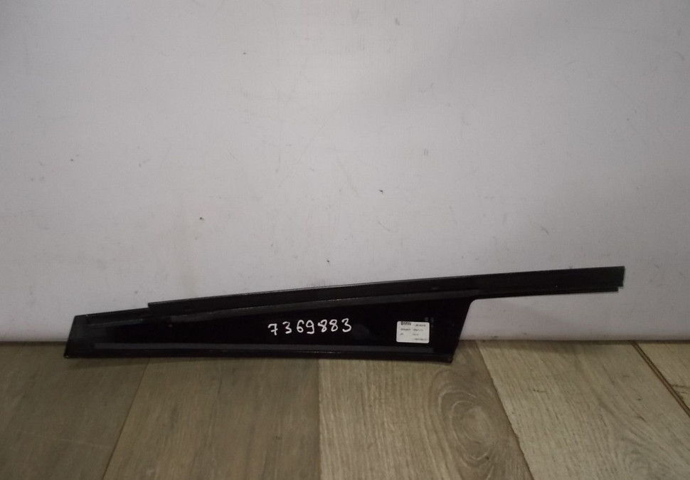 Накладка двери бу BMW 7 G11 OEM 7369883 Накладка двери бу BMW 7 G11 OEM 7369883