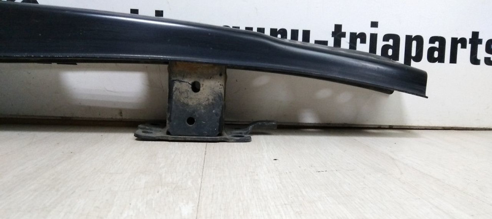 Усилитель бампера задний Volkswagen Transporter T5 oem 7H080730502 Усилитель бампера задний Volkswagen Transporter T5 oem 7H080730502