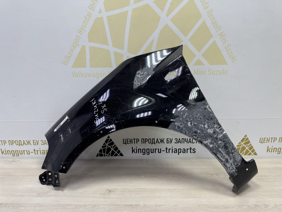 Крыло переднее левое бу Suzuki SX4 OEM 5771180J30