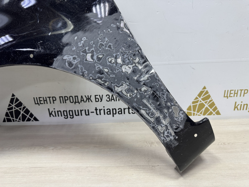 Крыло переднее левое бу Suzuki SX4 OEM 5771180J30