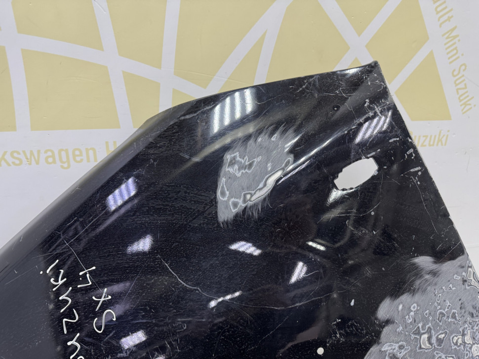 Крыло переднее левое бу Suzuki SX4 OEM 5771180J30