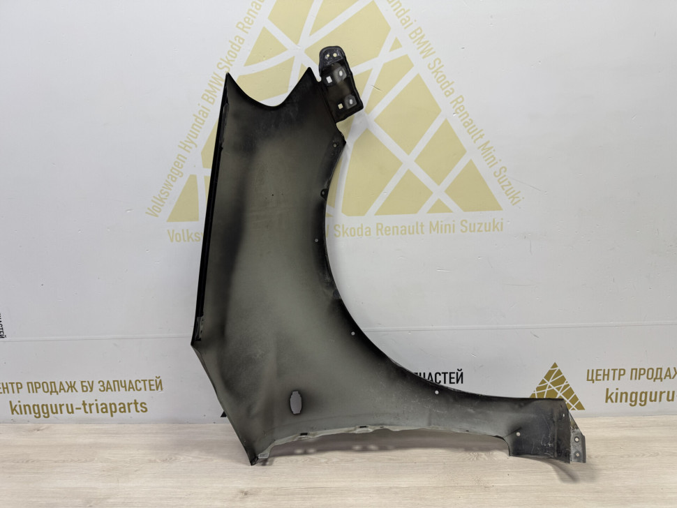 Крыло переднее левое бу Suzuki SX4 OEM 5771180J30