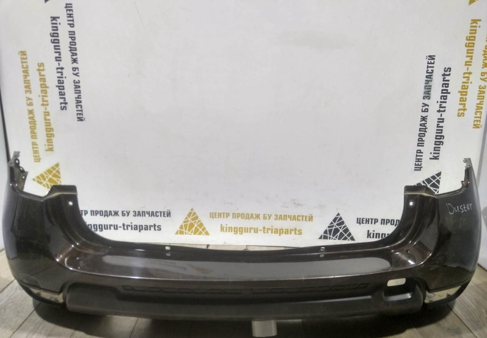 Бампер задний бу Renault Duster рестайлинг OEM 850225435R