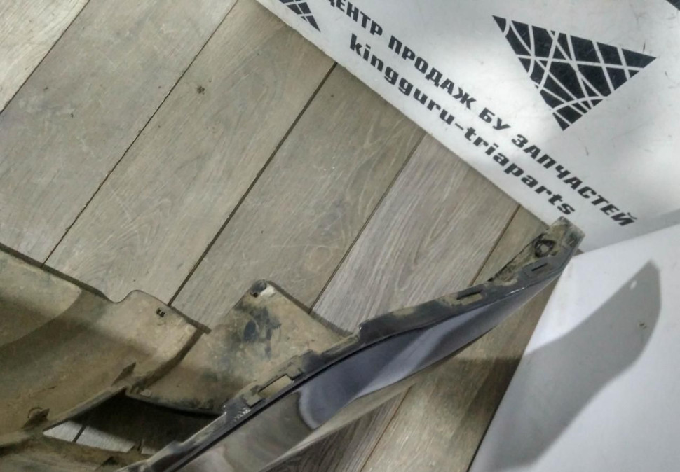 Бампер задний бу Renault Duster рестайлинг OEM 850225435R