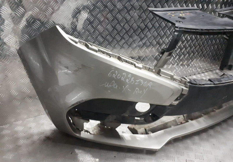 Бампер передний Lada X-Ray oem 620228136R Бампер передний Lada X-Ray oem 620228136R