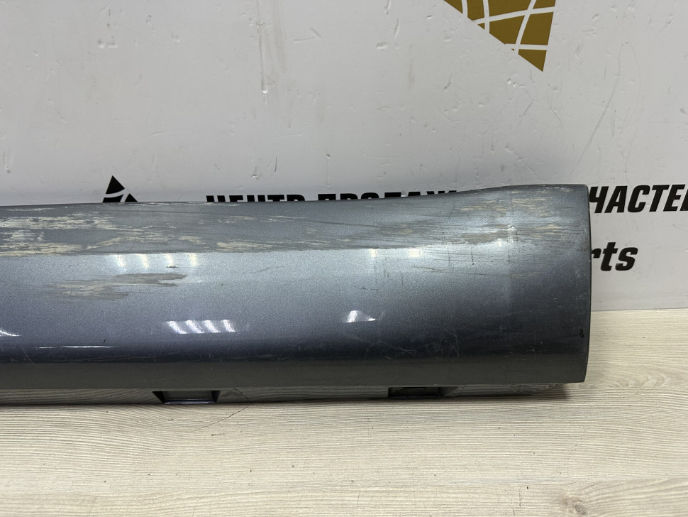 Порог левый бу Skoda Yeti OEM 5L0853855B Порог левый бу Skoda Yeti OEM 5L0853855B