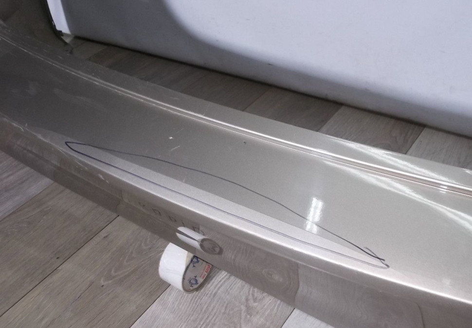 Бампер задний бу Skoda Rapid OEM 60U807421 Бампер задний бу Skoda Rapid OEM 60U807421