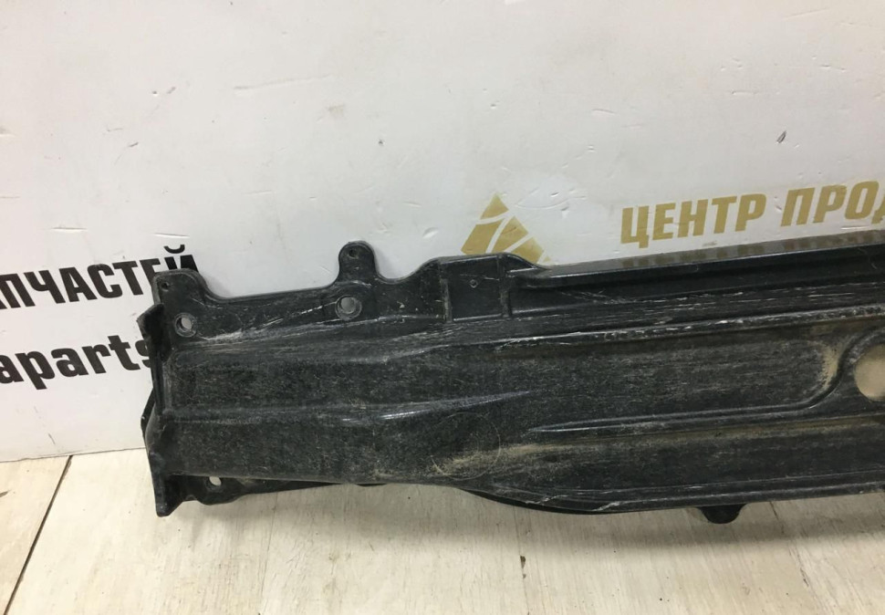 Усилитель заднего бампера Hyundai I30 2012 oem 86631A6000 Усилитель заднего бампера Hyundai I30 2012 oem 86631A6000