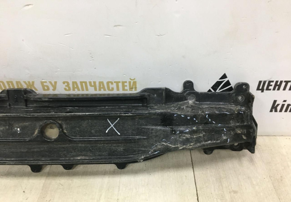 Усилитель заднего бампера Hyundai I30 2012 oem 86631A6000 Усилитель заднего бампера Hyundai I30 2012 oem 86631A6000