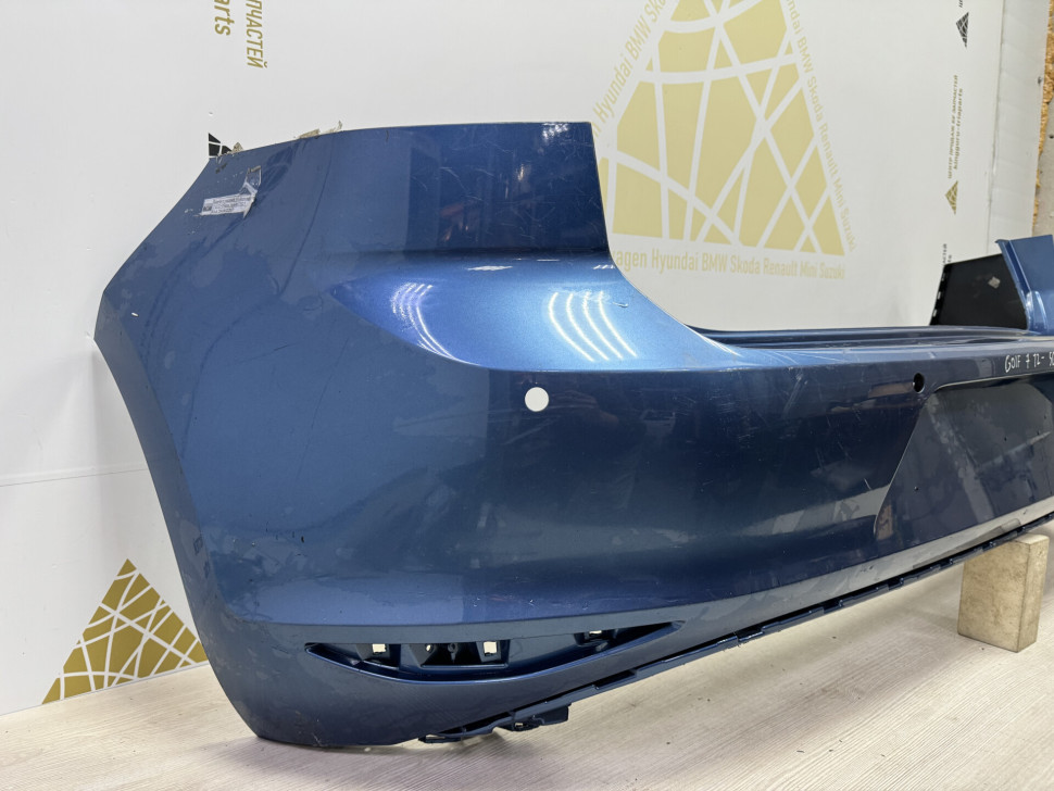 Бампер задний Volkswagen Golf 7 дорестайлинг 2012 OEM 5G6807421 Бампер задний Volkswagen Golf 7 дорестайлинг 2012 OEM 5G6807421