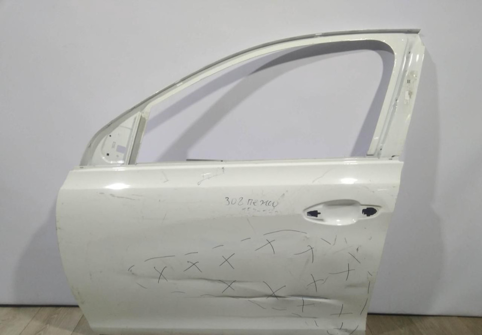 Дверь передняя левая бу Peugeot 308 OEM 009965K32EN01 (скл-3)