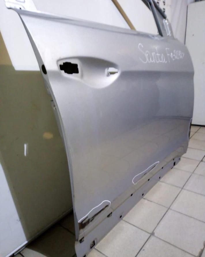 Дверь передняя правая Hyundai Santa Fe 3 12-18 oem 760042W000 (скл-3)
