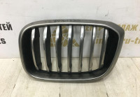 Решетка радиатора левая BMW X3 G01 OEM 51138091725