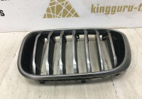 Решетка радиатора левая BMW X3 G01 OEM 51138091725