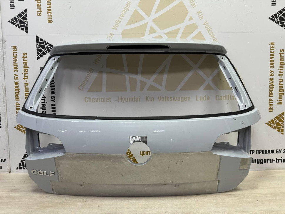 Крышка багажника Volkswagen Golf 7 oem 5G6827025H