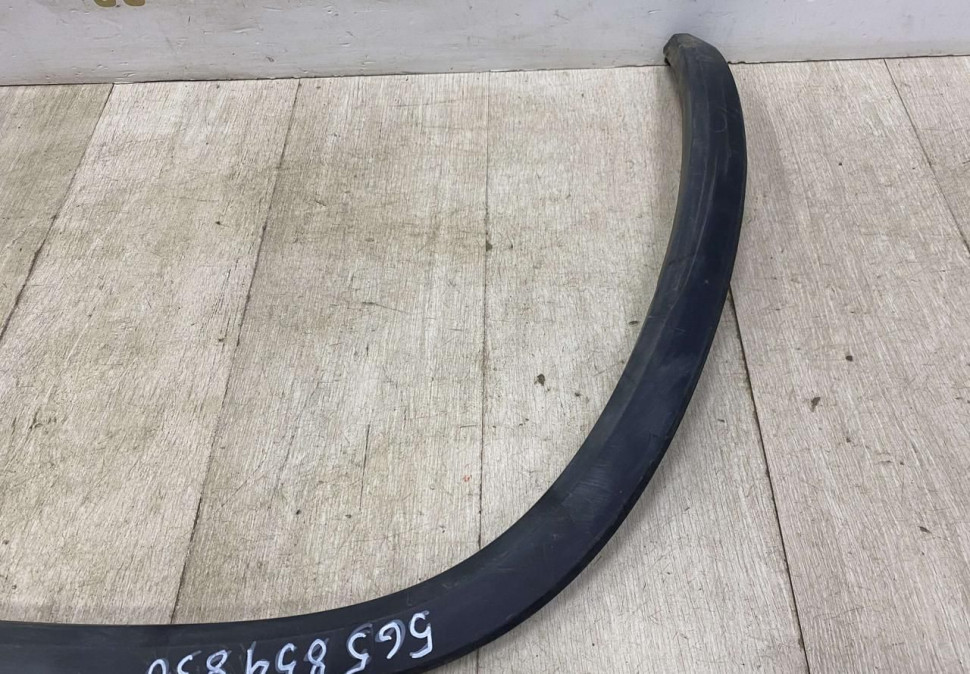 Молдинг крыла задний правый Skoda Kodiaq OEM 565854830