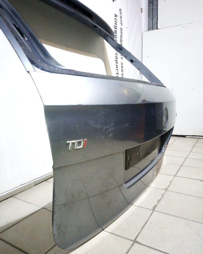Крышка багажника Skoda Octavia A5 универсал OEM 1Z9827023B (скл-3) Крышка багажника Skoda Octavia A5 универсал OEM 1Z9827023B (скл-3)