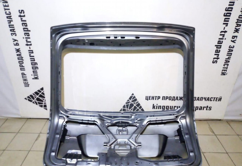 Крышка багажника Skoda Octavia A5 универсал OEM 1Z9827023B (скл-3) Крышка багажника Skoda Octavia A5 универсал OEM 1Z9827023B (скл-3)