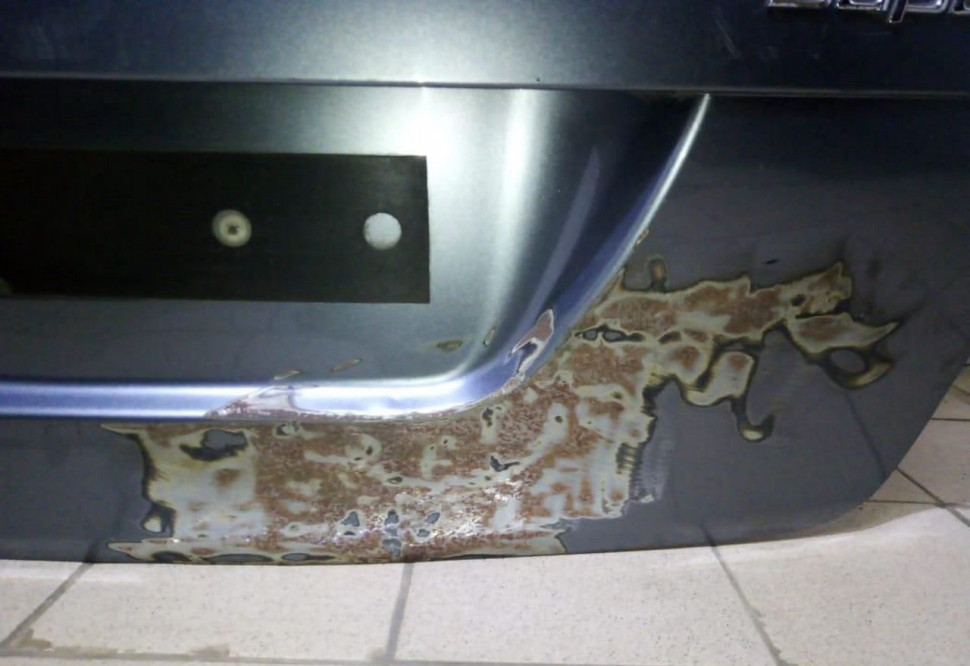 Крышка багажника Skoda Octavia A5 универсал OEM 1Z9827023B (скл-3) Крышка багажника Skoda Octavia A5 универсал OEM 1Z9827023B (скл-3)