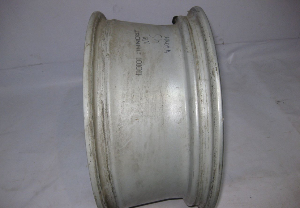 Диск литой Skoda Superb 2 R16 oem 3t0601025 (скл-3) Диск литой Skoda Superb 2 R16 oem 3t0601025 (скл-3)