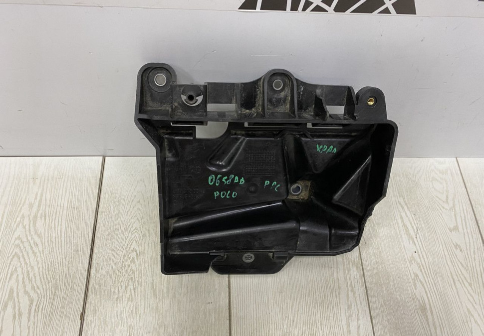 Поддон аккумулятора Skoda Rapid OEM 6C0915331D