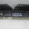 Кронштейн заднего бампера Volkswagen Tiguan 2 oem 5nr807863 (мал.трещ)