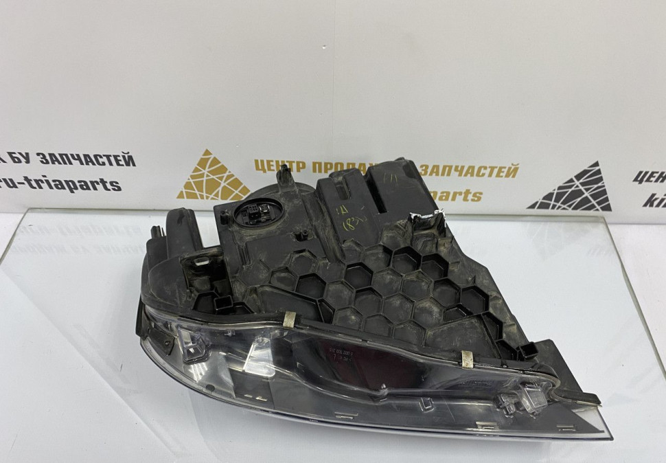 Фара ксенон левая BMW X3 F25 рестайлинг OEM 63117401131 7400017