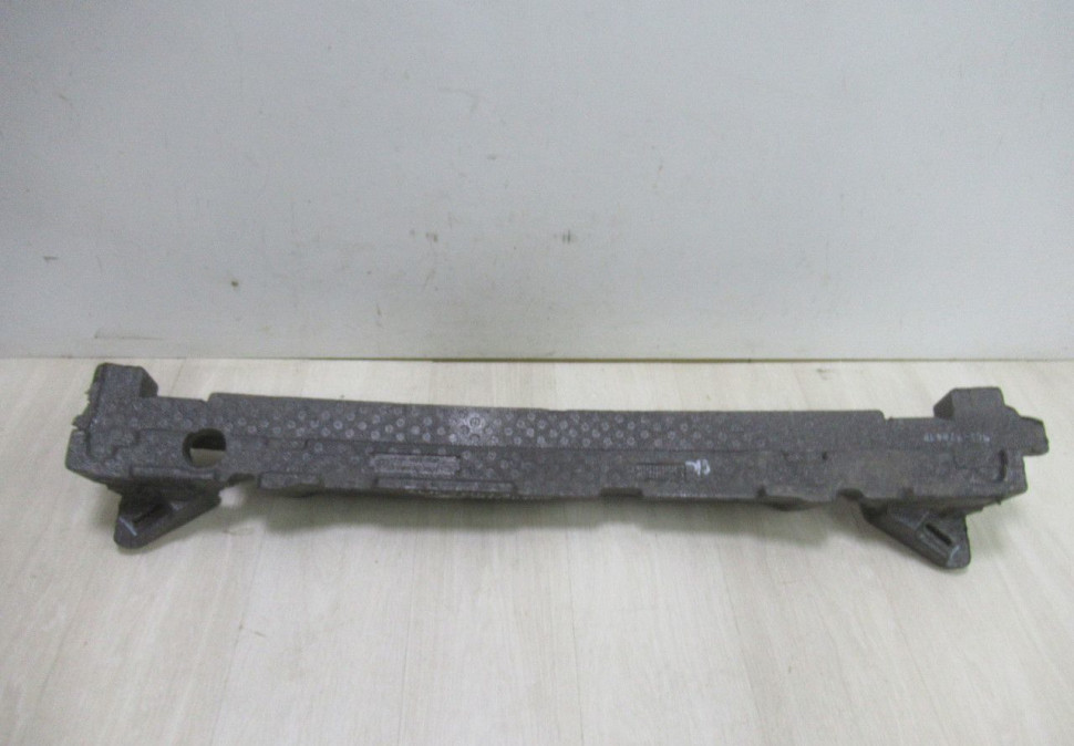 Абсорбер переднего бампера Hyundai Tucson 3 (15>)  oem 86520d7000 (слом.часть)