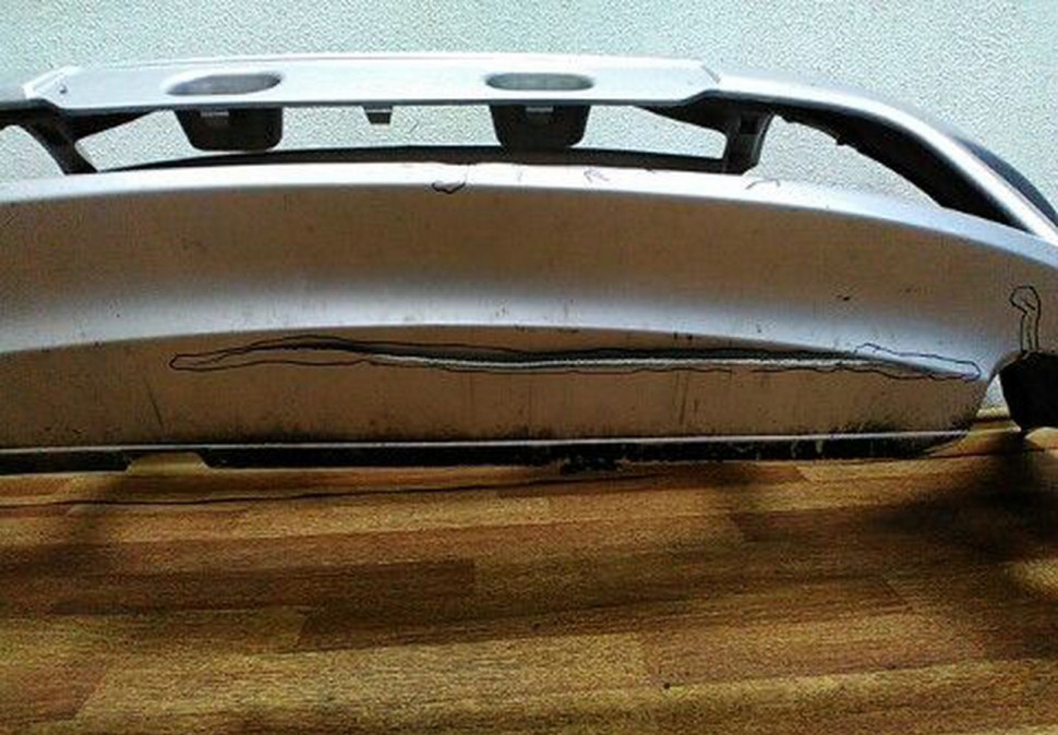 Бампер передний Lada Granta (11>) трещины oem 2191280301501 (скл-3) Бампер передний Lada Granta (11>) трещины oem 2191280301501 (скл-3)