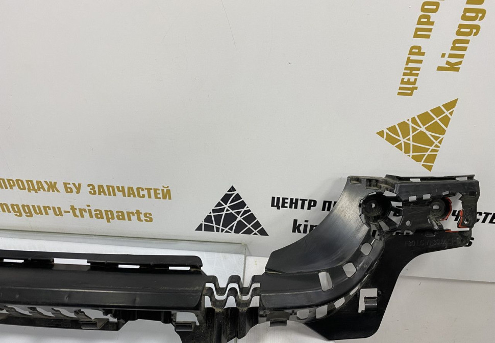 Кронштейн заднего бампера BMW 3 F30 OEM 51127256922 Кронштейн заднего бампера BMW 3 F30 OEM 51127256922