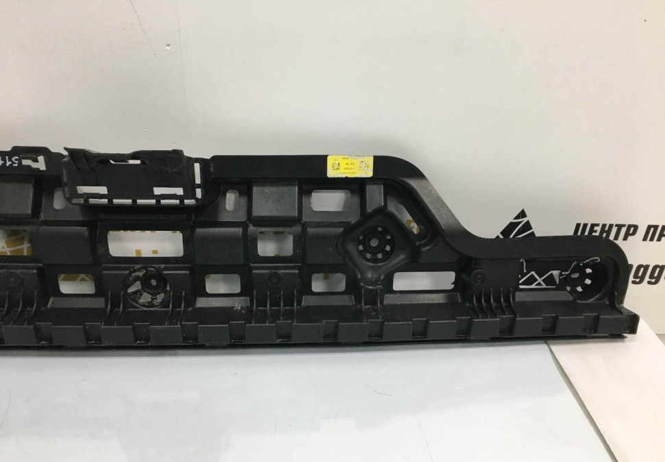 Кронштейн заднего бампера BMW X6 G06 OEM 51127425449