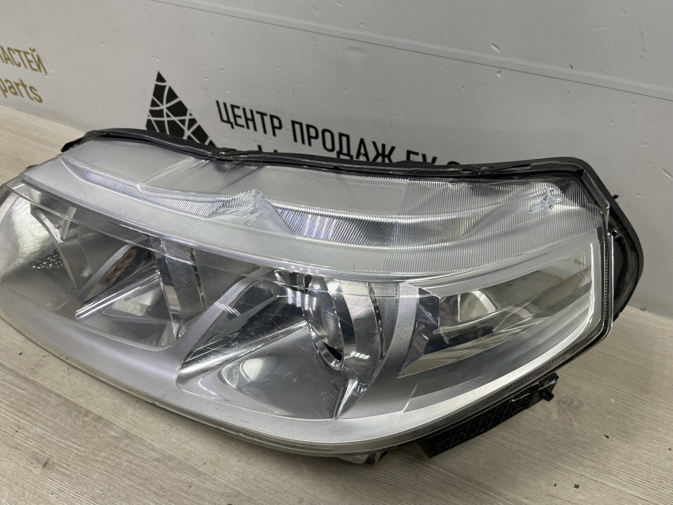 Фара галоген левая Suzuki Vitara 2 OEM 3532054P20