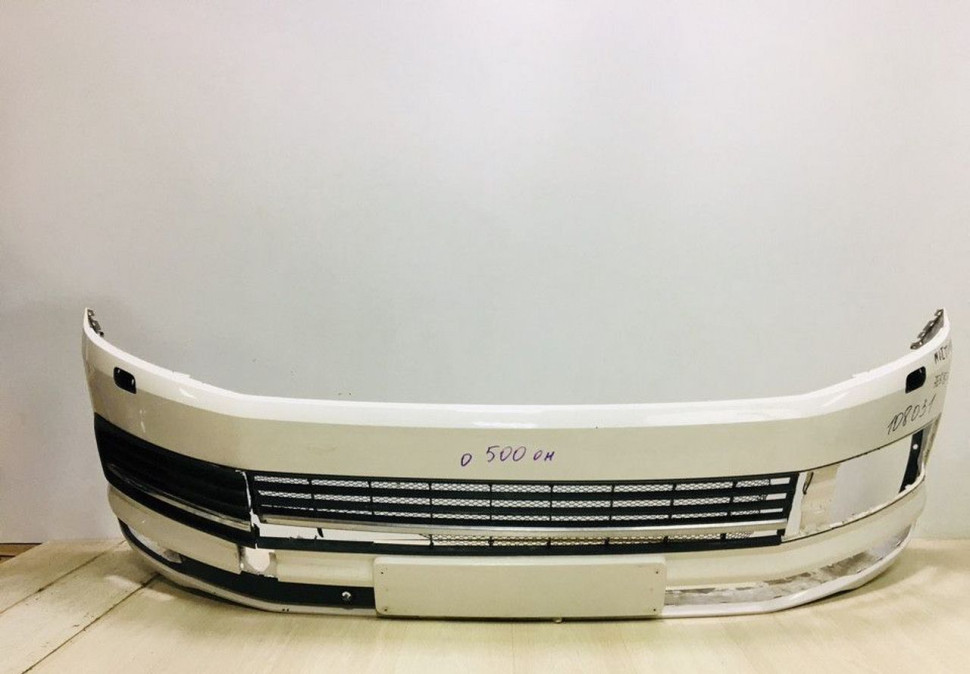 Бампер передний Volkswagen Transporter T6 / Multivan oem 7e5807221d (слом.бок.креп.)(слом.мал.часть.)(трещ)