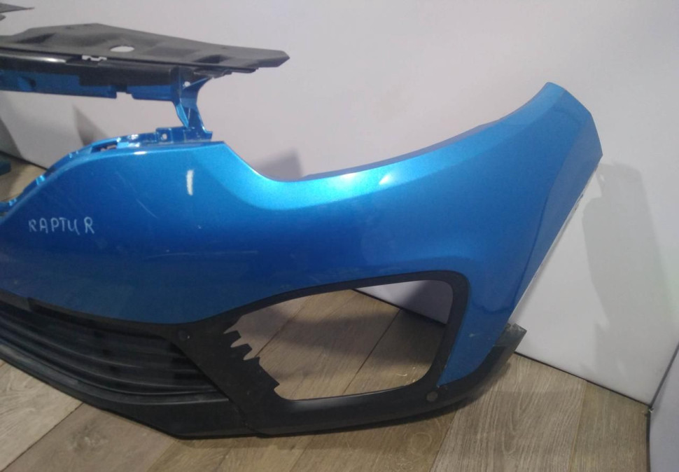 Бампер передний бу Renault Kaptur OEM 620228229R Бампер передний бу Renault Kaptur OEM 620228229R