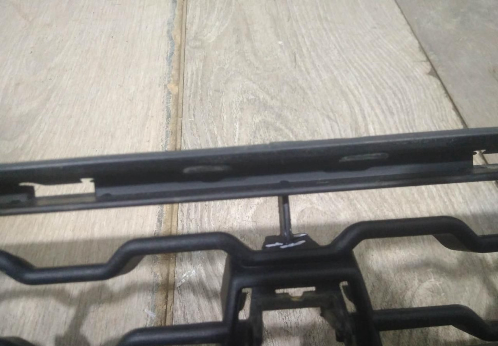 Решетка переднего бампера верхняя бу BMW X6 F16 M-Pack OEM 51118060891 Решетка переднего бампера верхняя бу BMW X6 F16 M-Pack OEM 51118060891