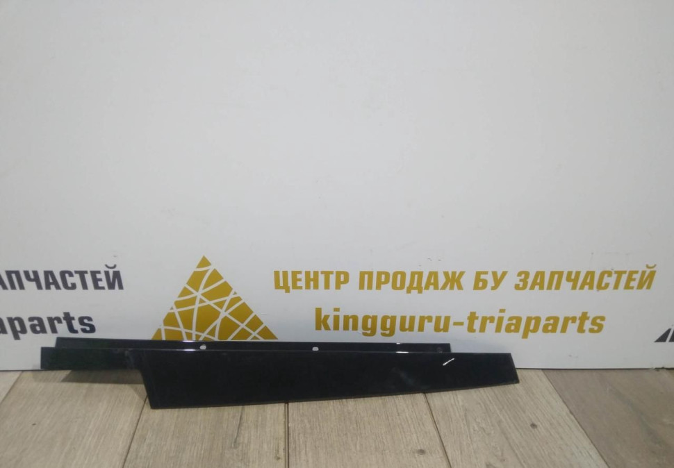 Накладка двери передняя левая бу BMW X5 F15 OEM 72897289613