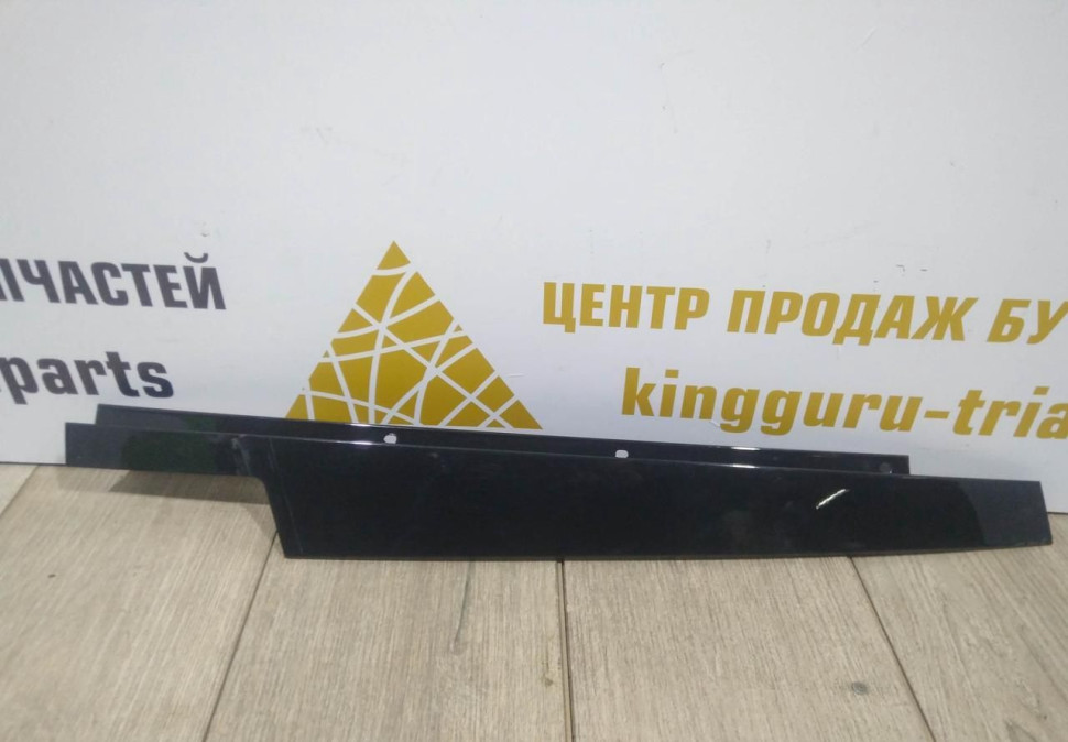 Накладка двери передняя левая бу BMW X5 F15 OEM 72897289613 Накладка двери передняя левая бу BMW X5 F15 OEM 72897289613