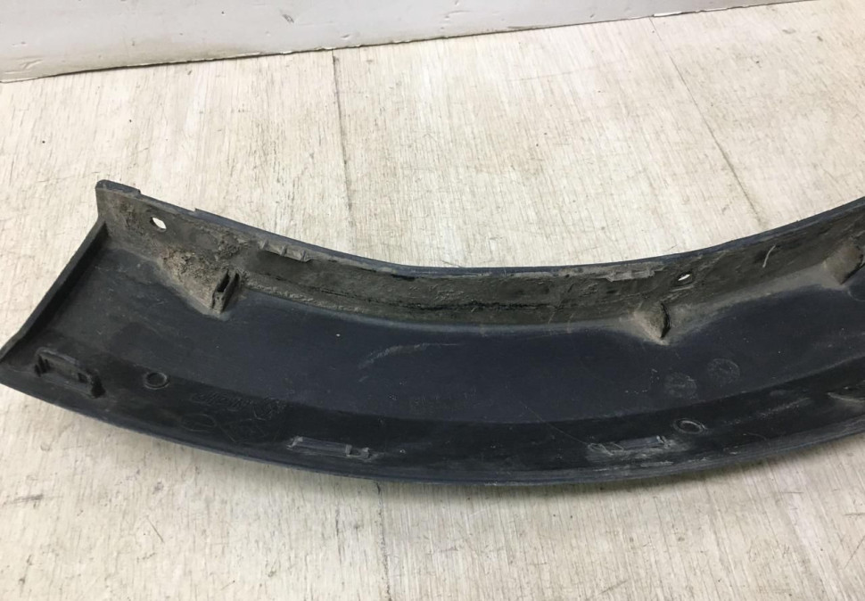 Накладка заднего бампера левая Renault Sandero Stepway 2 oem 850774424R
