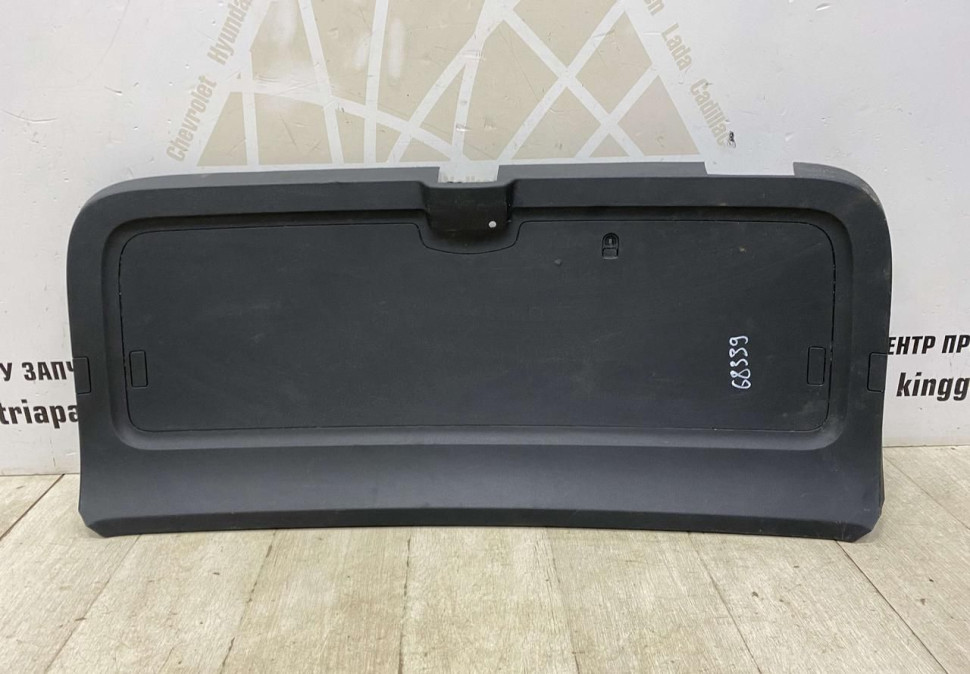 Обивка крышки багажника Skoda Kodiaq OEM 565867975 Обивка крышки багажника Skoda Kodiaq OEM 565867975
