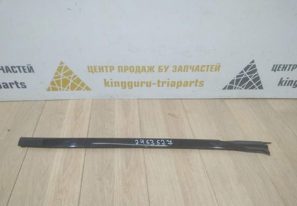 Молдинг лобового стекла левый бу BMW X5 G05 OEM 51317463527
