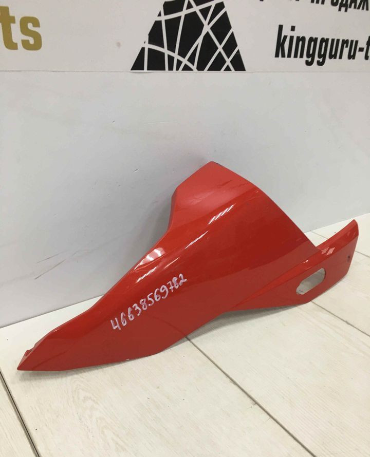 Верхняя накладка правая BMW S 1000 RR OEM 46619444104