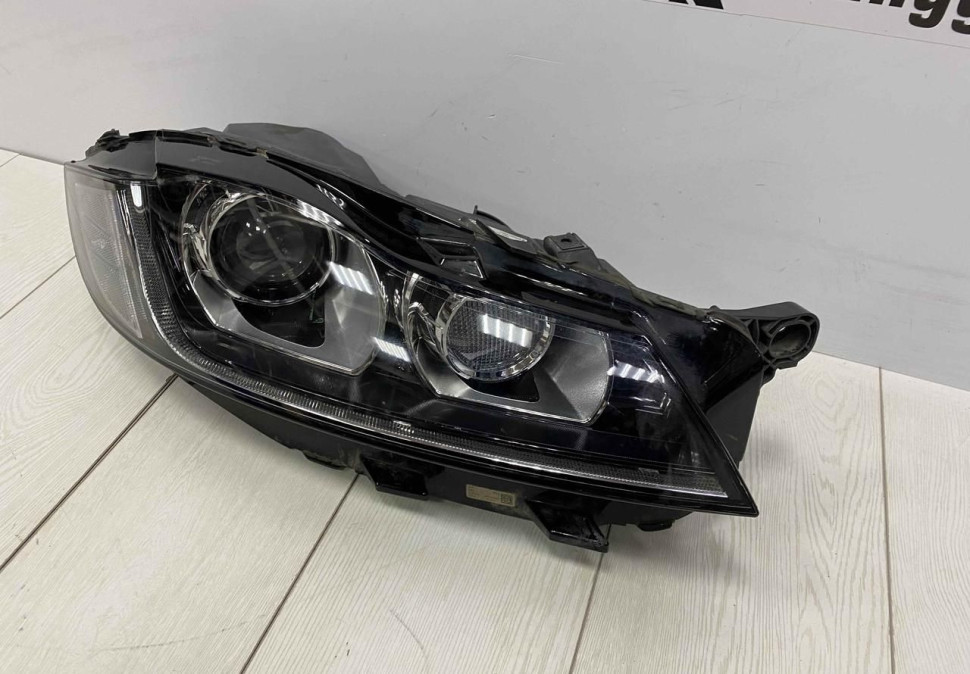 Фара правая Jaguar XF (15>) OEM GX6313W029EF