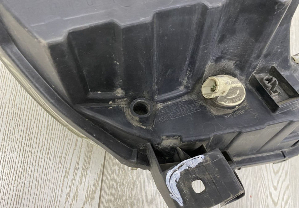 Фара левая Renault Kangoo 1 OEM 8200589036