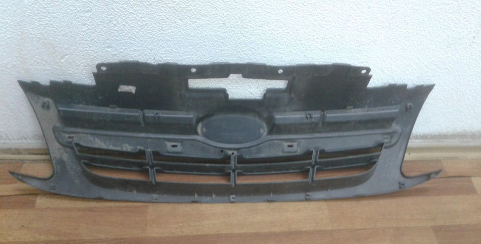 Решетка радиатора Lada Granta oem 21902803056 (скл-3) Решетка радиатора Lada Granta oem 21902803056 (скл-3)